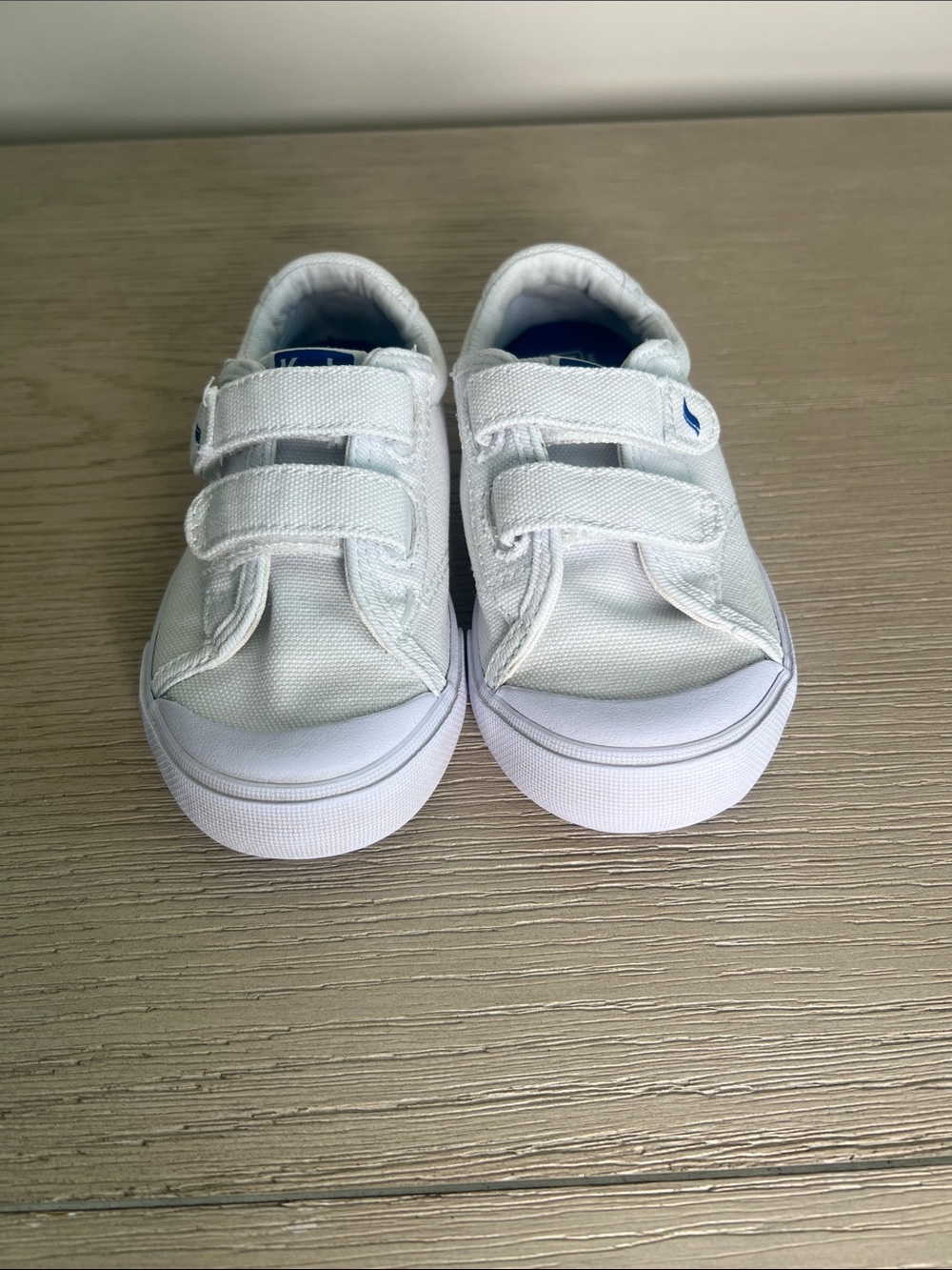 Kids Keds crew kick size 8 white Velcro